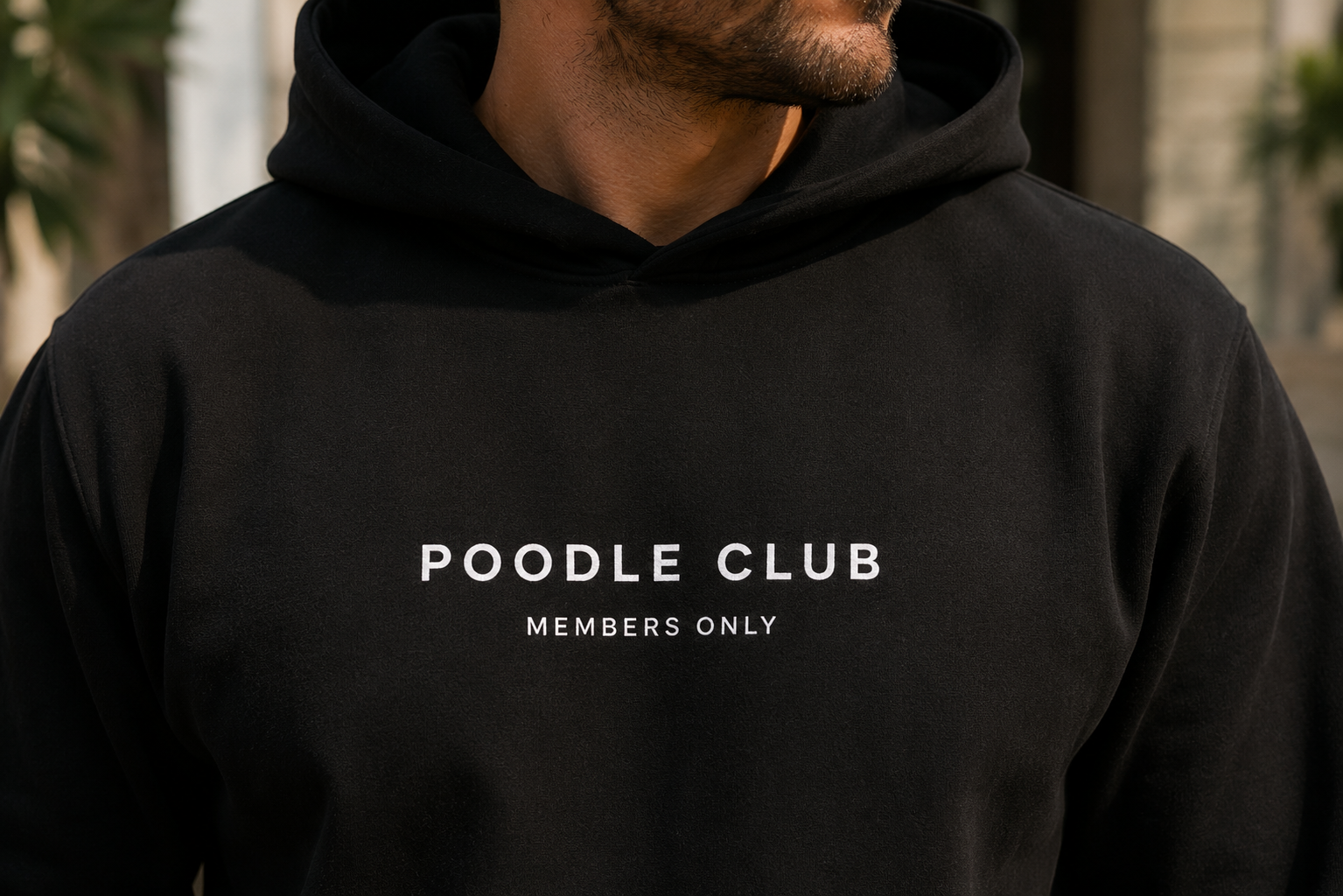 LE CLUB Hoodie Schwarz Herren – Poodle Club Rückenansicht mit Print