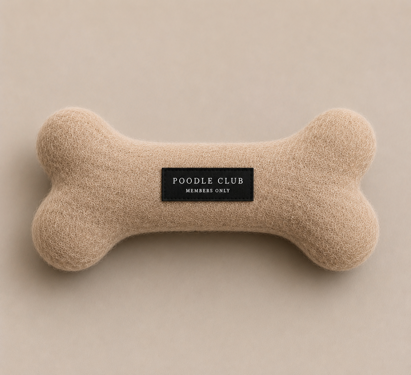 Le Petit Os Wollknochen – Poodle Club Nahaufnahme handgeknotet