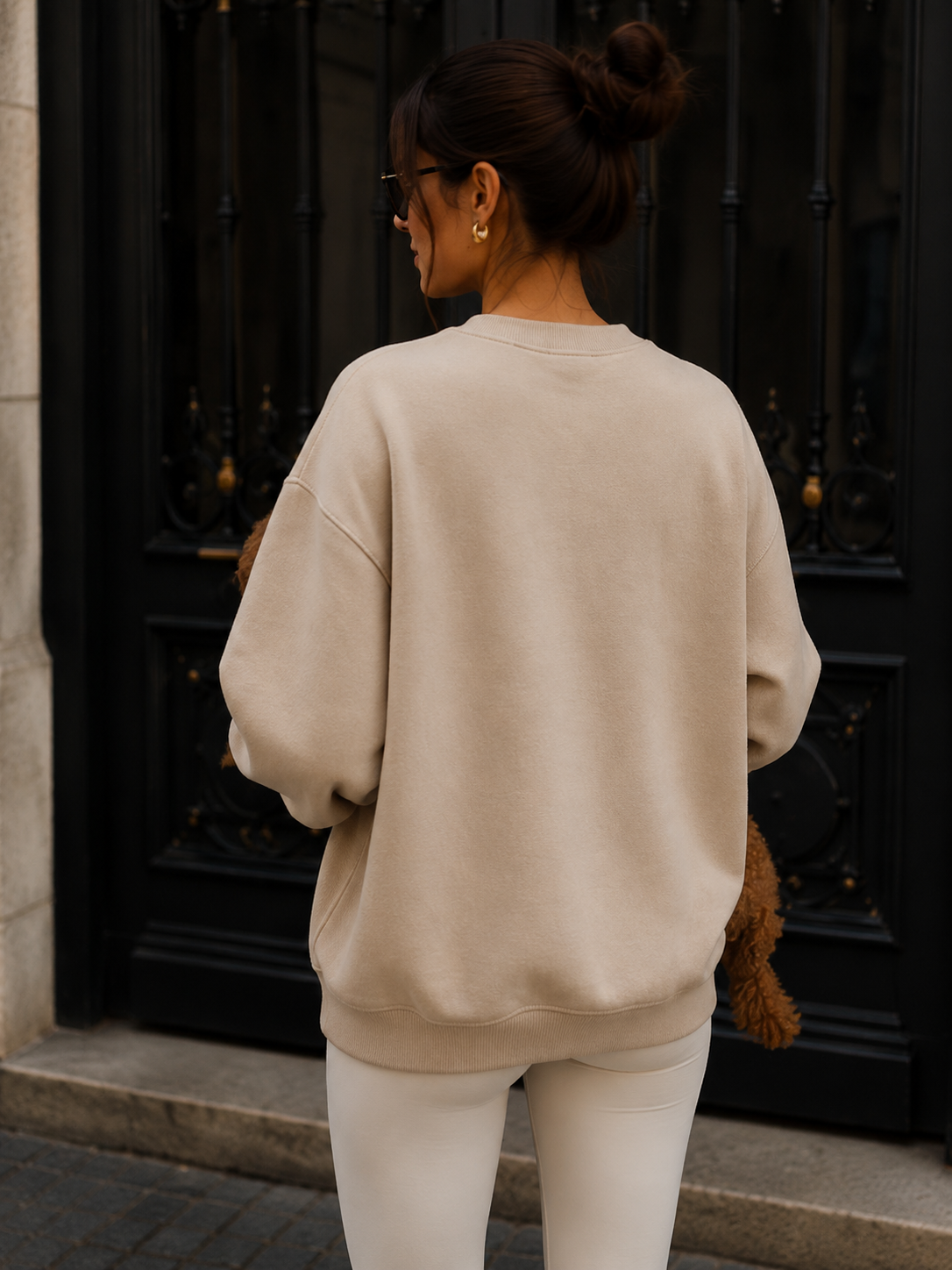 LE CLUB Sweatshirt Beige Damen – Poodle Club Rückenansicht mit Print